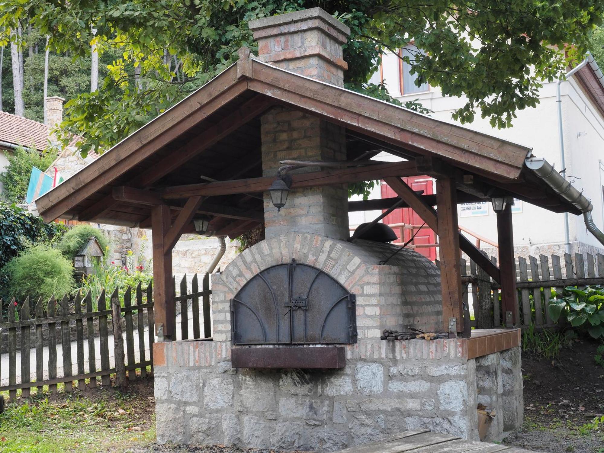 Rókabérc Vadászház Hotel 3*